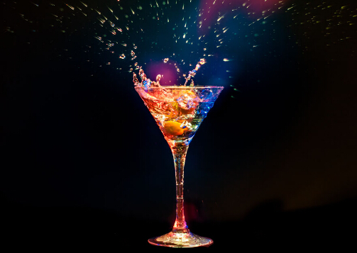 雞尾酒的類(lèi)別劃分-雞尾酒的特點(diǎn)