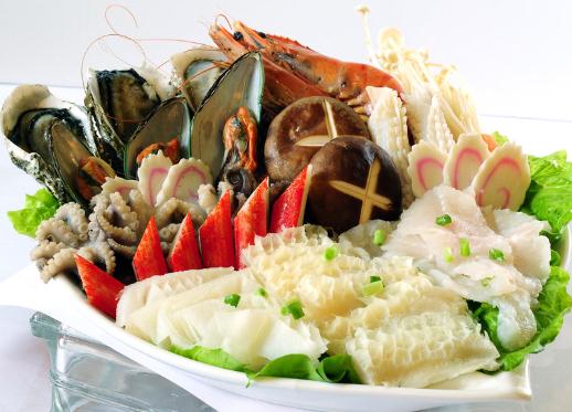 火鍋吃多長(zhǎng)時(shí)間最適宜?吃火鍋超一個(gè)半小時(shí)會(huì)誘發(fā)痛風(fēng)