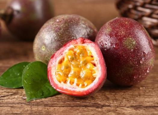 喝一個月的蜂蜜百香果會白嗎?長期喝百香果蜂蜜水好嗎?