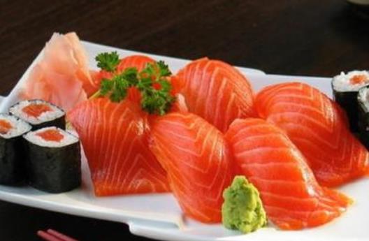 經期可以吃三文魚嗎?吃三文魚會變胖嗎?