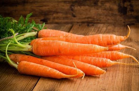 蘿卜長白色須了還能吃嗎?胡蘿卜是淀粉食物嗎?