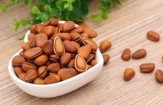 松子苦了還能吃嗎?吃松子有什么要注意的嗎?