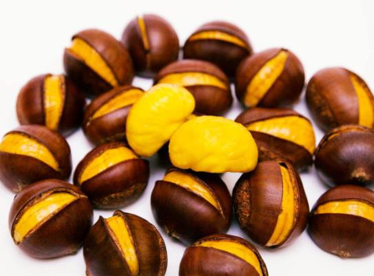 板栗是要冷凍還是冷藏?涼了的板栗放微波爐要熱多久