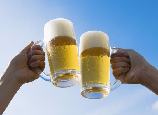 啤酒是高熱量飲料嗎?不喝啤酒了啤酒肚能消下去嗎?