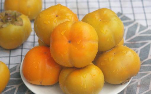 柿子和牛奶隔多久可以吃 牛奶和柿子一起吃了怎么補救