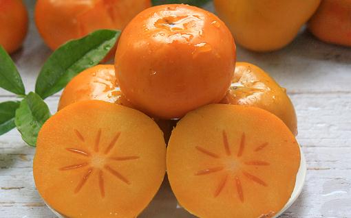 柿子和牛奶隔多久可以吃 牛奶和柿子一起吃了怎么補救