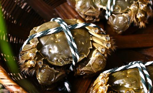 吃螃蟹能吃柚子嗎 吃螃蟹可以吃葡萄嗎