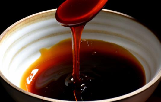 秋梨膏放生姜有什么用 所有的梨都有潤肺化痰的功效嗎