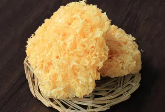 銀耳可以隔夜吃嗎?銀耳有哪些營(yíng)養(yǎng)價(jià)值?