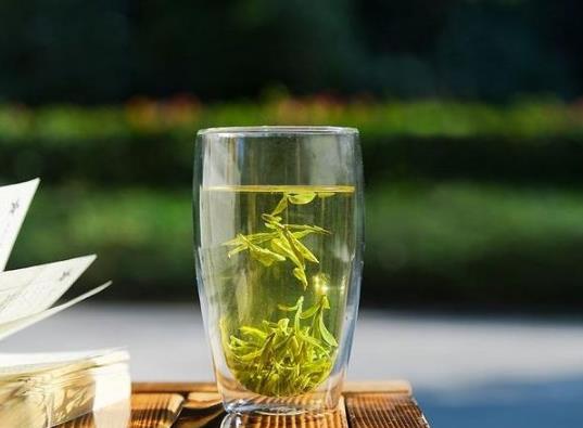 龍井一般要泡幾次?龍井茶泡了發紅還能喝嗎