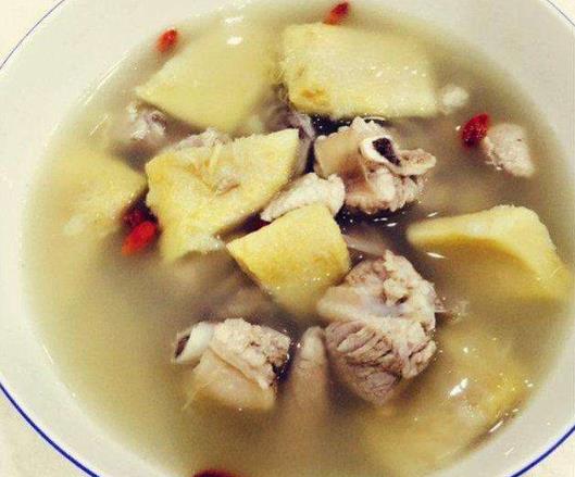 煲湯放紅棗有什么功效?經常喝湯有什么好處