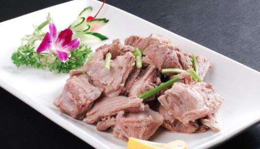 三伏天吃羊肉的注意事項是什么?三伏天吃羊肉的好處有什么?