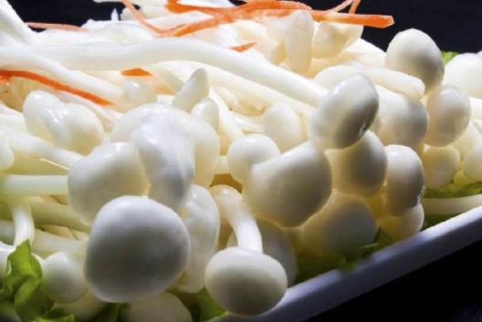 吃金針菇可以抗過敏是真的嗎?金針菇吃多了會怎么樣?