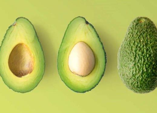 牛油果有點(diǎn)苦是沒熟嗎?牛油果里有黑色絲狀還能吃嗎