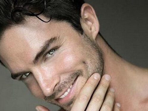 男士如何護(hù)膚-男士護(hù)膚五大誤區(qū)