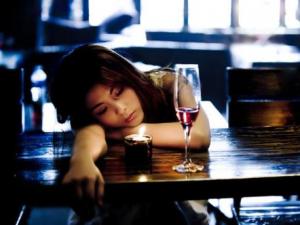 四種生活惡習會加速衰老 讓女人越來越丑