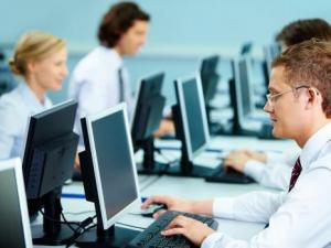 如何保養肌膚防電腦輻射?防電腦輻射的方法