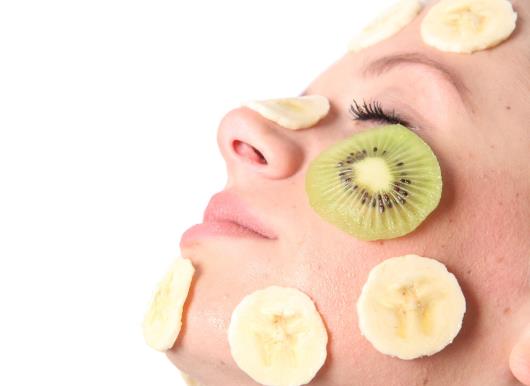 如何度過刷酸爆痘期?刷酸爆痘要不要繼續(xù)刷?