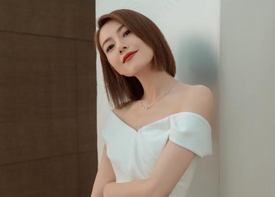 麗珠蘭小白盒去黑眼圈有用嗎?麗珠蘭在韓國是什么檔次