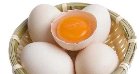 擁有一副完美無瑕的臉是每個女人的追求 美白祛斑的5個小秘方