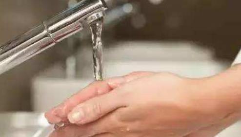 每個人每天都要洗臉 揭秘正確的洗臉方式