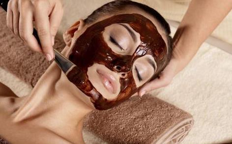 睡前美容護膚小竅門 怎么樣能夠保持皮膚的緊致