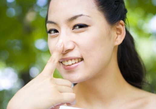 塌鼻子怎么辦?塌鼻子適合什么發型?