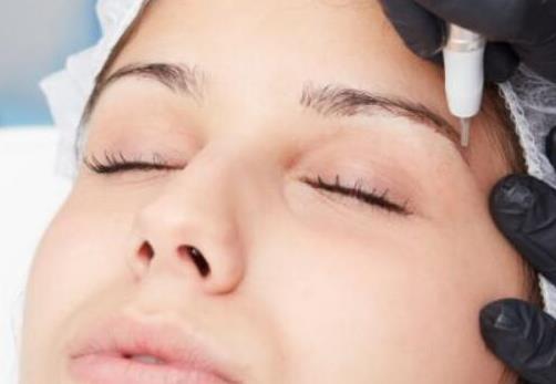 紋眉需要注意的有什么事項 紋眉失敗是什么因素導(dǎo)致的