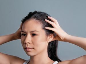 如何預(yù)防耳聾目障?紫菜蘿卜湯助你耳聰目明