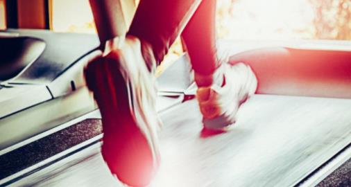 晚上跑步好嗎 夜跑最佳時(shí)間是幾點(diǎn)