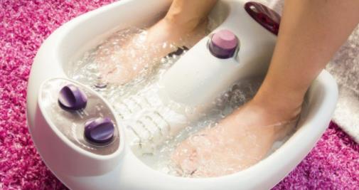 冬天泡腳的好處是什么 泡腳真的能祛濕嗎 怎么泡腳養生