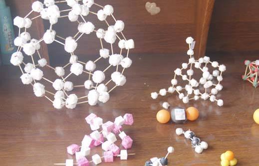 經(jīng)常面對(duì)電腦怎么護(hù)眼?電腦族怎么保養(yǎng)身體?