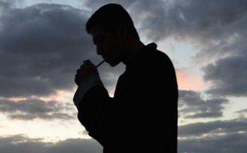 吸煙會引起胃痛嗎?有胃病還能抽煙嗎?