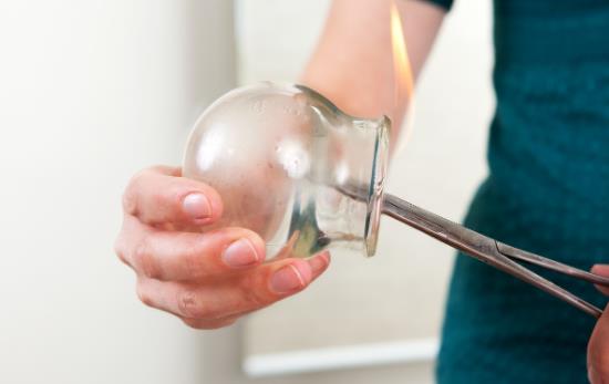 失眠拔罐有效果嗎 拔罐完的第一天為什么會失眠