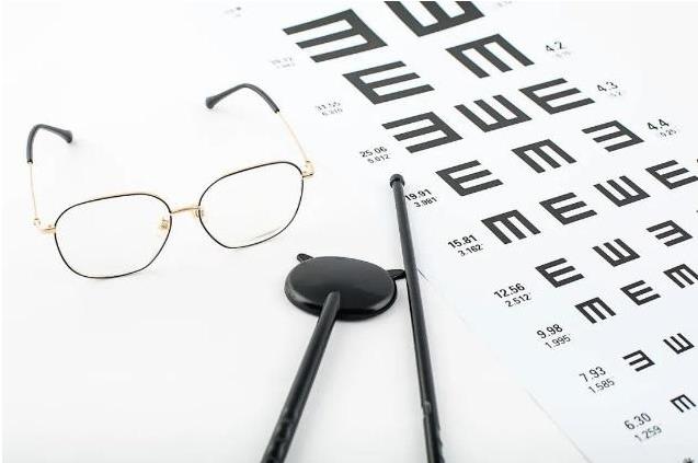 普瑞眼科|看不清就一定是近視嗎?這些眼部疾病也要注意