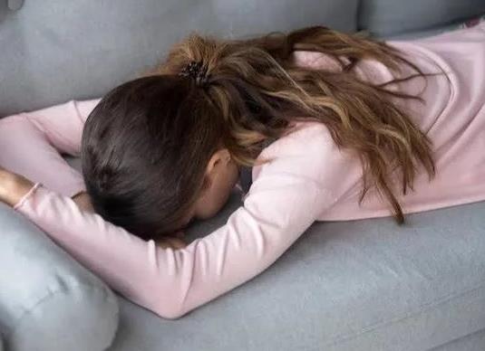 大便不成形十幾年了會是癌癥嗎?每天大便二三次但每次都是稀怎么辦