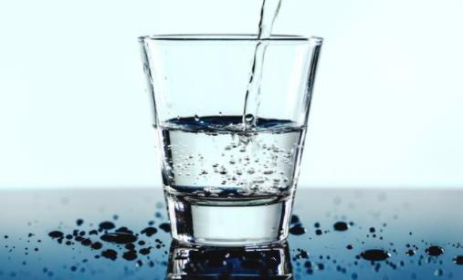 關于怎么喝水的“喝水行程表” 多喝水有什么好處