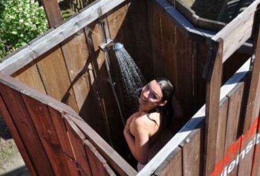 世界上最小的旅館,僅4平方米的德國手提箱旅館