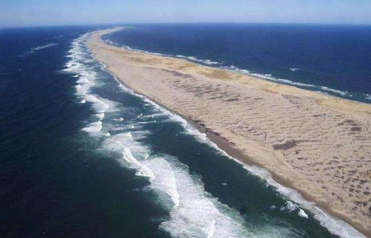 世界上最詭異的島嶼,會移動的塞布爾島是死神島