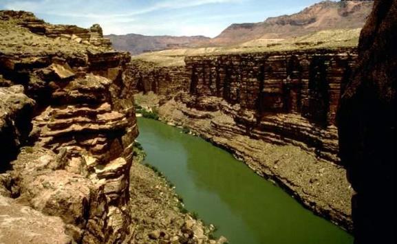 世界上最長的裂谷帶是什么?東非大裂谷的形成原因