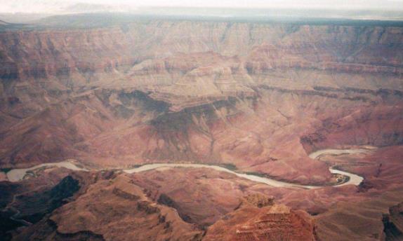 世界上最長的裂谷帶是什么?東非大裂谷的形成原因