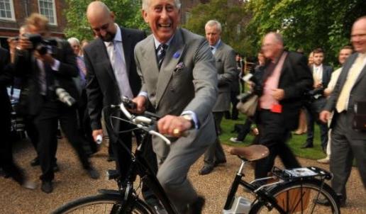 當王儲時間最長的查爾斯王子 非常不得民心聲望還沒兒子高