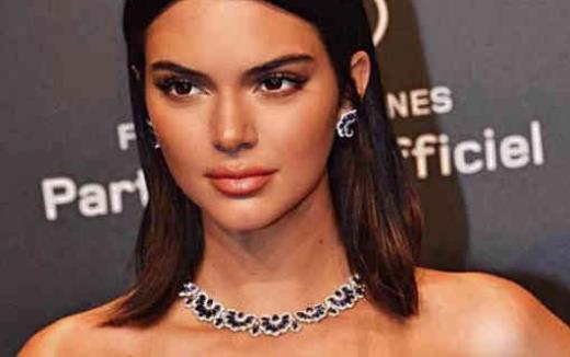 卡戴珊家族23歲肯豆榮獲年度“最賺錢(qián)模特” 年收入上億力壓眾超模