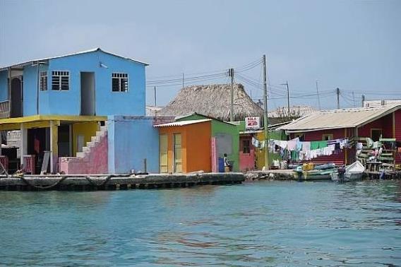 世界最受歡迎島嶼圣克魯斯島:人口密度世界第一 沒水沒電沒物資