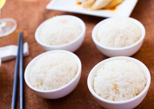 �۳����˯���㣿˯�߲�����ô�k��