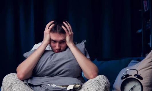 吃什么有助于提高睡眠質量?失眠的原因有哪些?