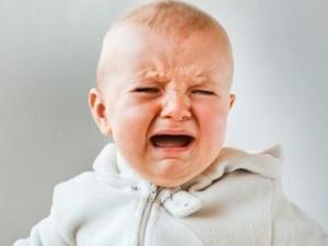 離婚后孩子的撫養權歸屬誰?如何變更撫養權