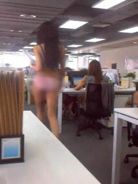 �����ϰ������T�¼�����Ѫ�����ϰ�㱬�t�W�j