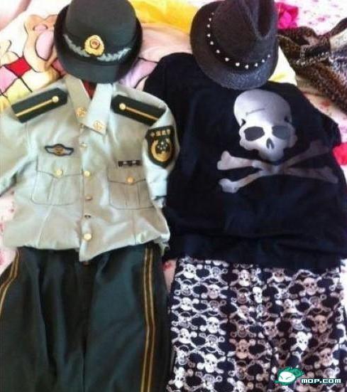 女消防員微博炫富惹爭(zhēng)議:黑龍江一女消防員微博炫富并公布性感照片