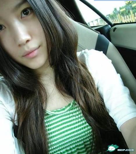 Ů�����T΢���Ÿ��Ǡ��h��������һŮ�����T΢���Ÿ��������Ը���Ƭ